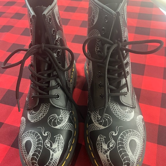 Dr. Martens Black Wild Serpent Boots - Picture 2 of 4